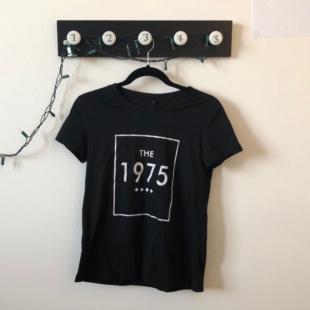 THE 1975 TEE